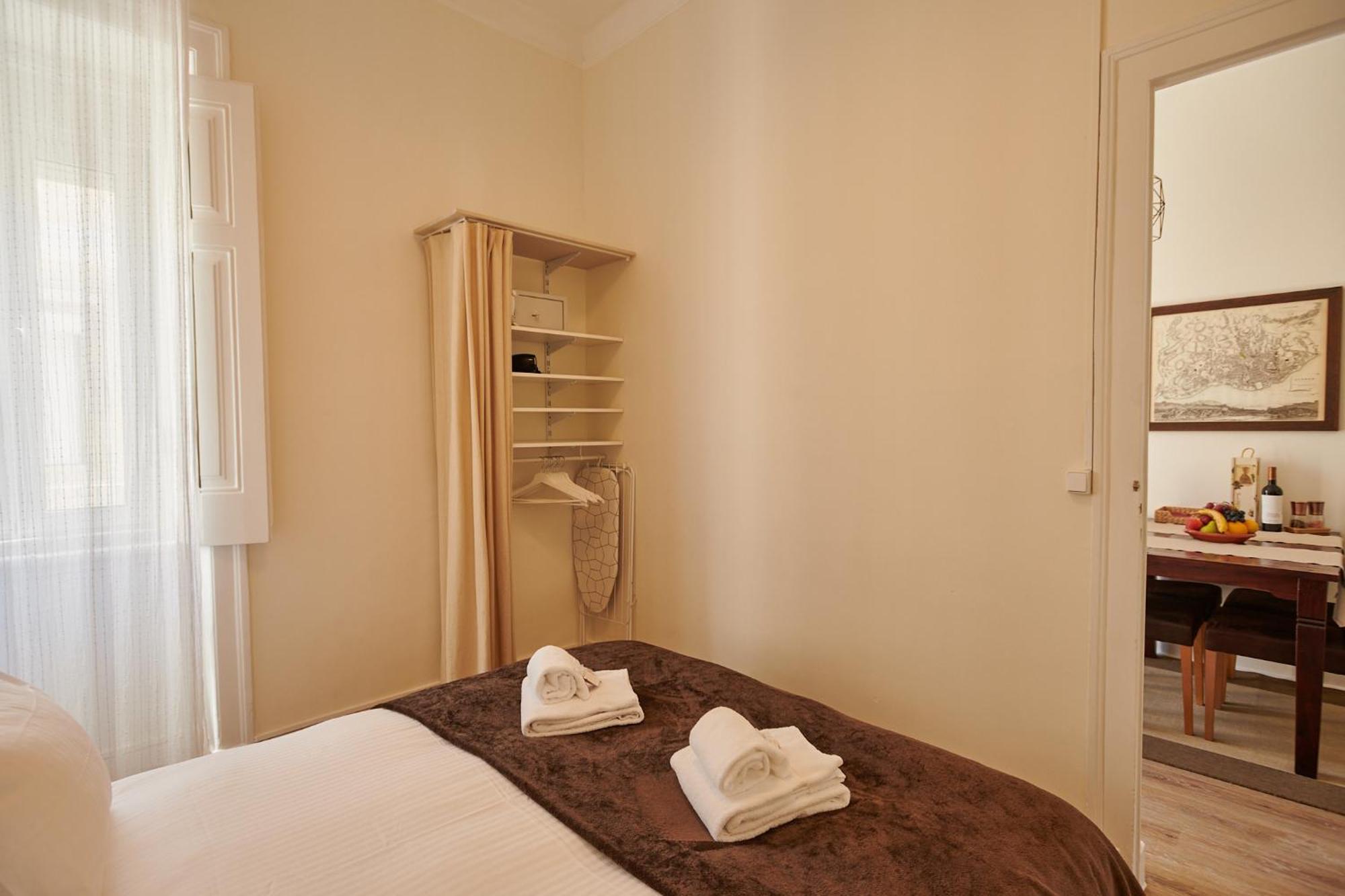 Appartamento The Sunset Nest Lisbona Esterno foto