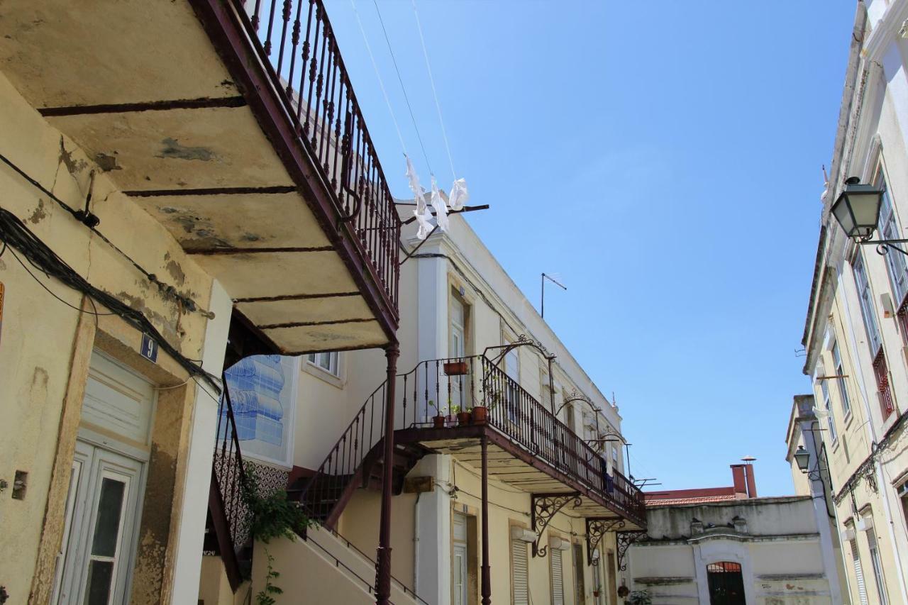 Appartamento The Sunset Nest Lisbona Esterno foto